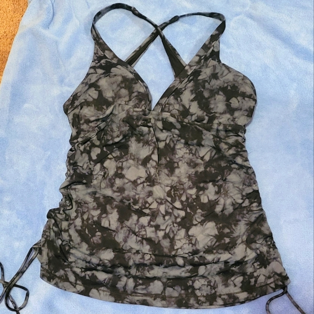 Athleta Black and White Tunic Swim Wear Large